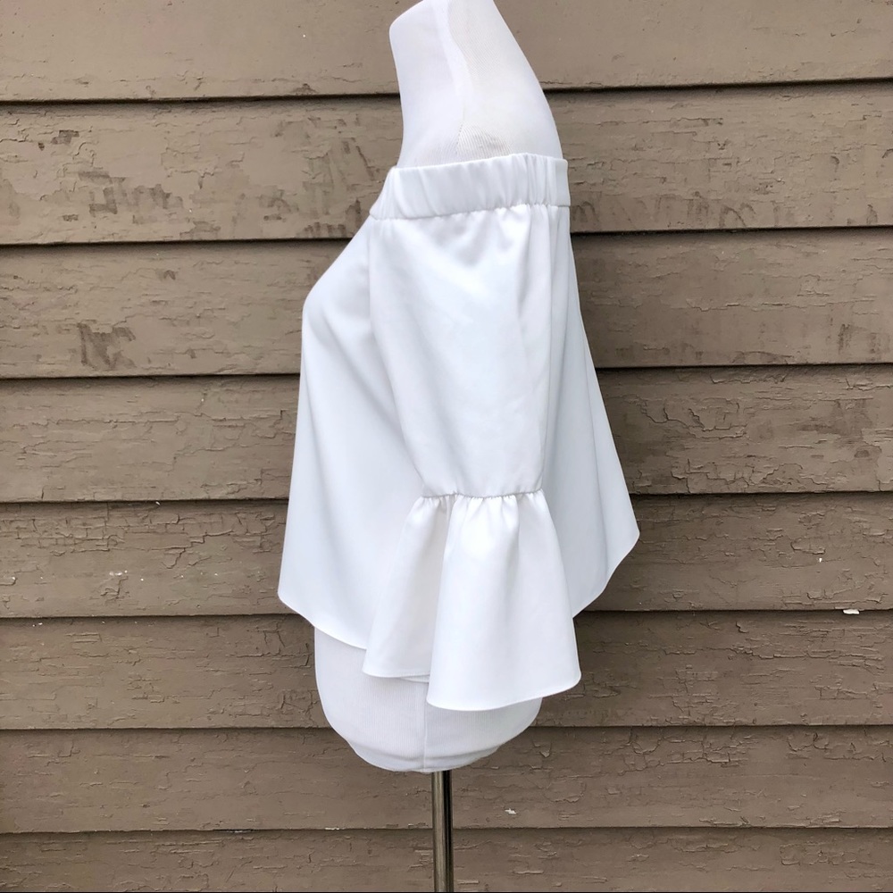 ASOS off shoulder bell sleeves top! - Picture 4 of 6